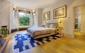 Canfield Gardens South Hampstead NW6 3EE