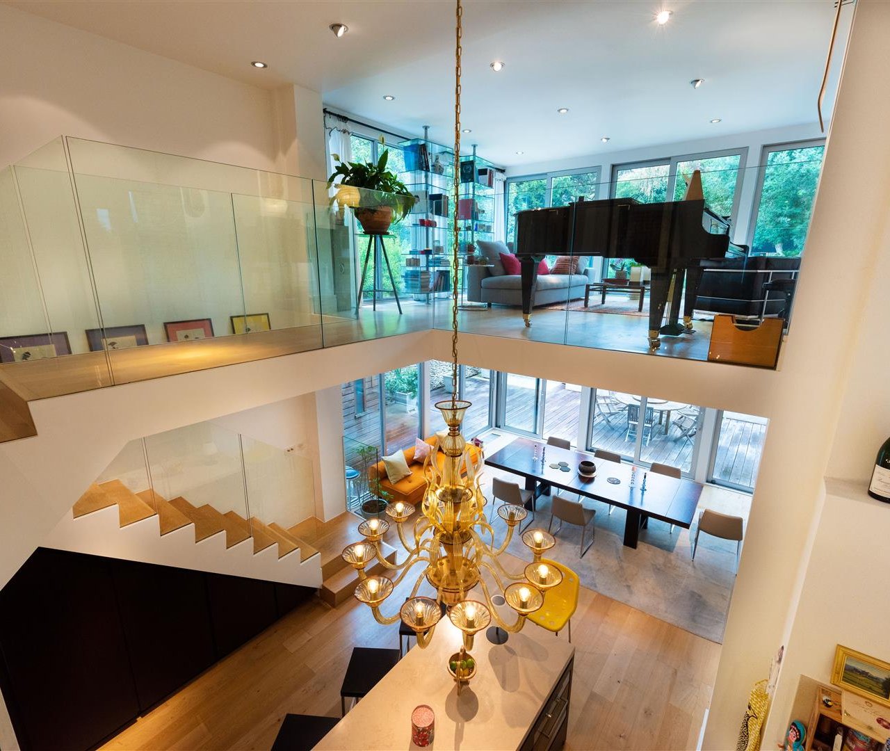 Canfield Gardens South Hampstead NW6 3EE