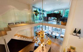 Canfield Gardens South Hampstead NW6 3EE