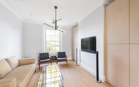 Parkhill Road Belsize Park NW3 2YH