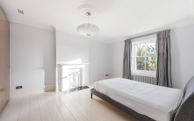 Parkhill Road Belsize Park NW3 2YH