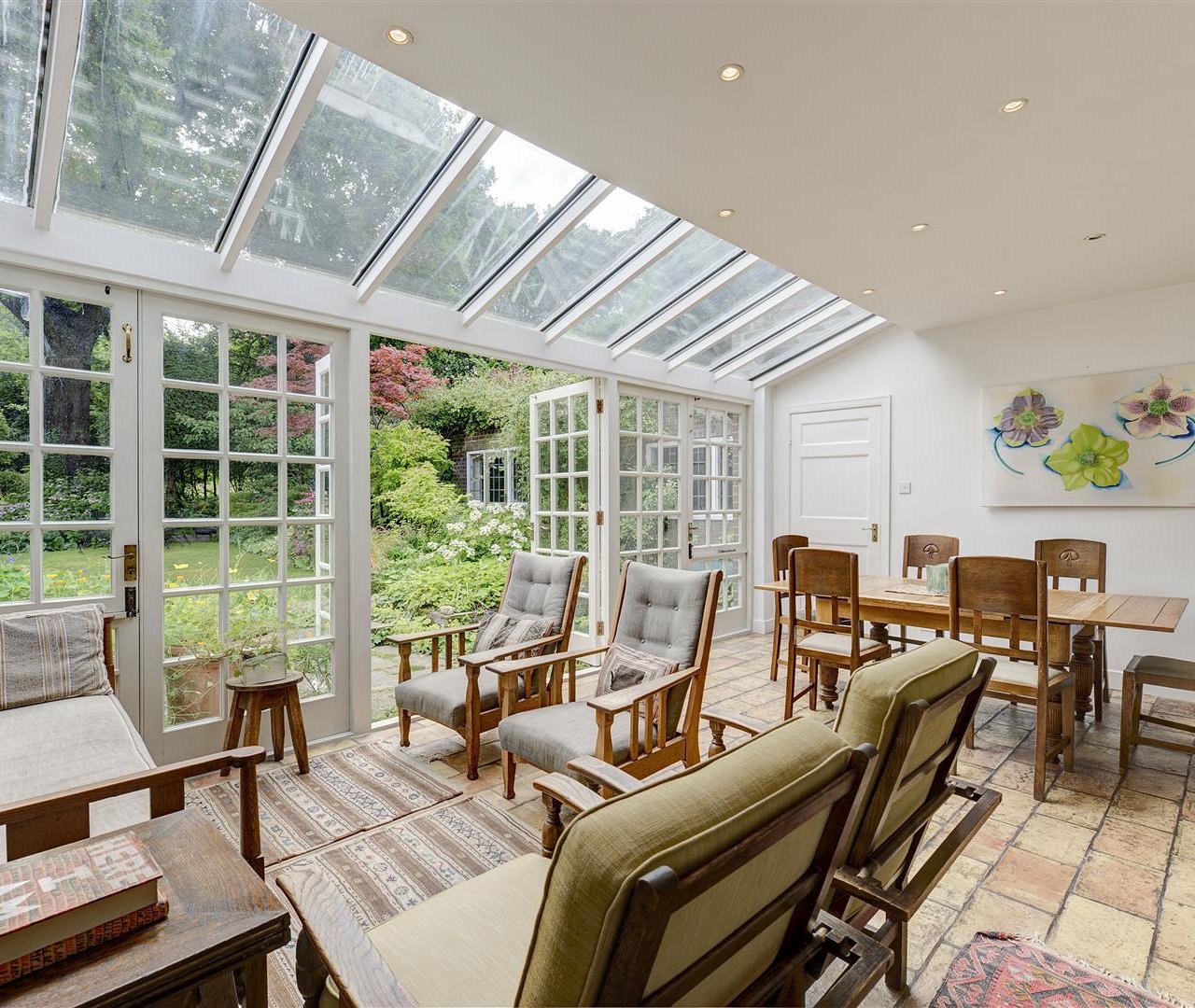 Wildwood Road Hampstead Garden Suburb NW11 6UP