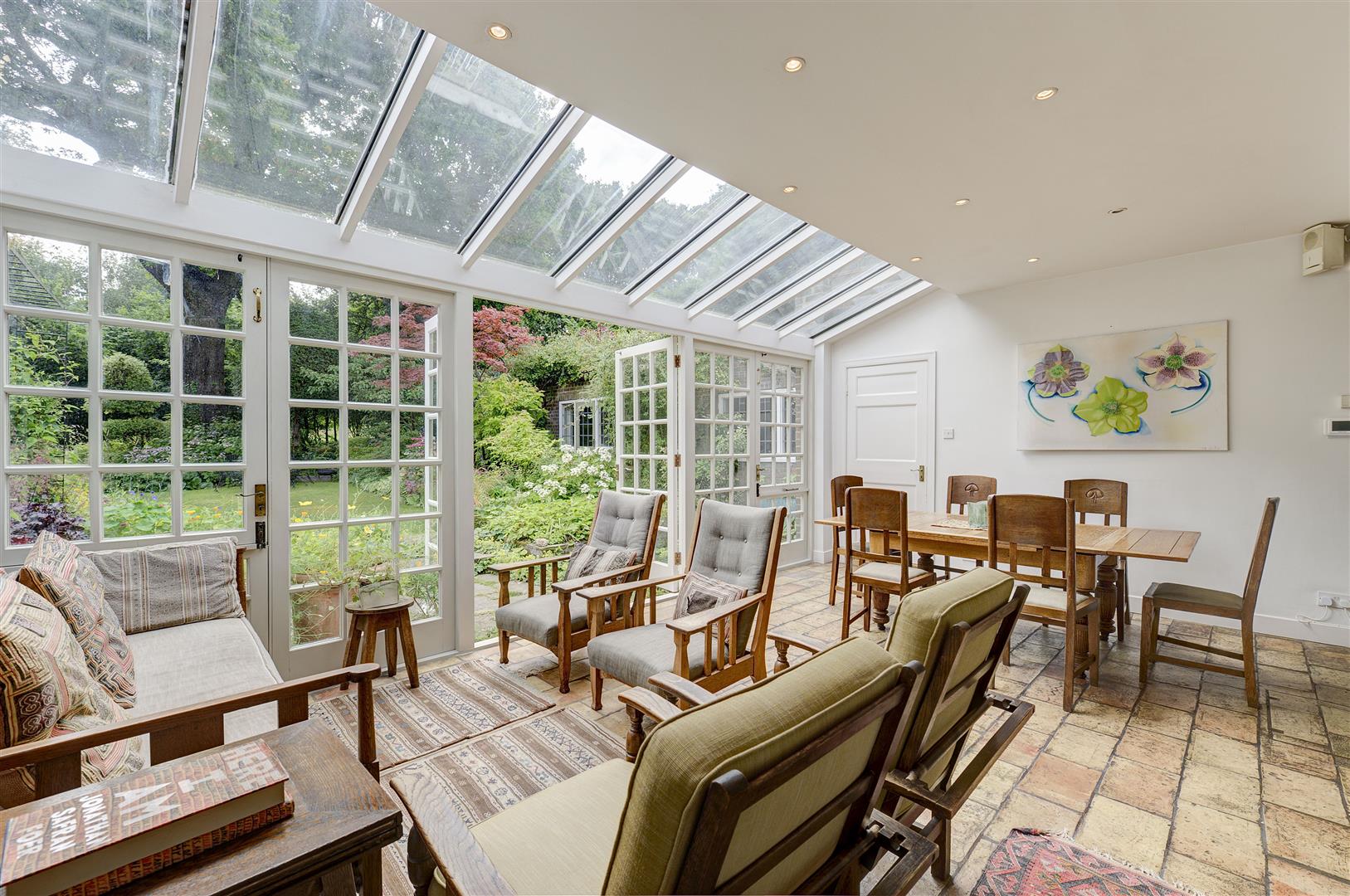 Wildwood Road Hampstead Garden Suburb NW11 6UP