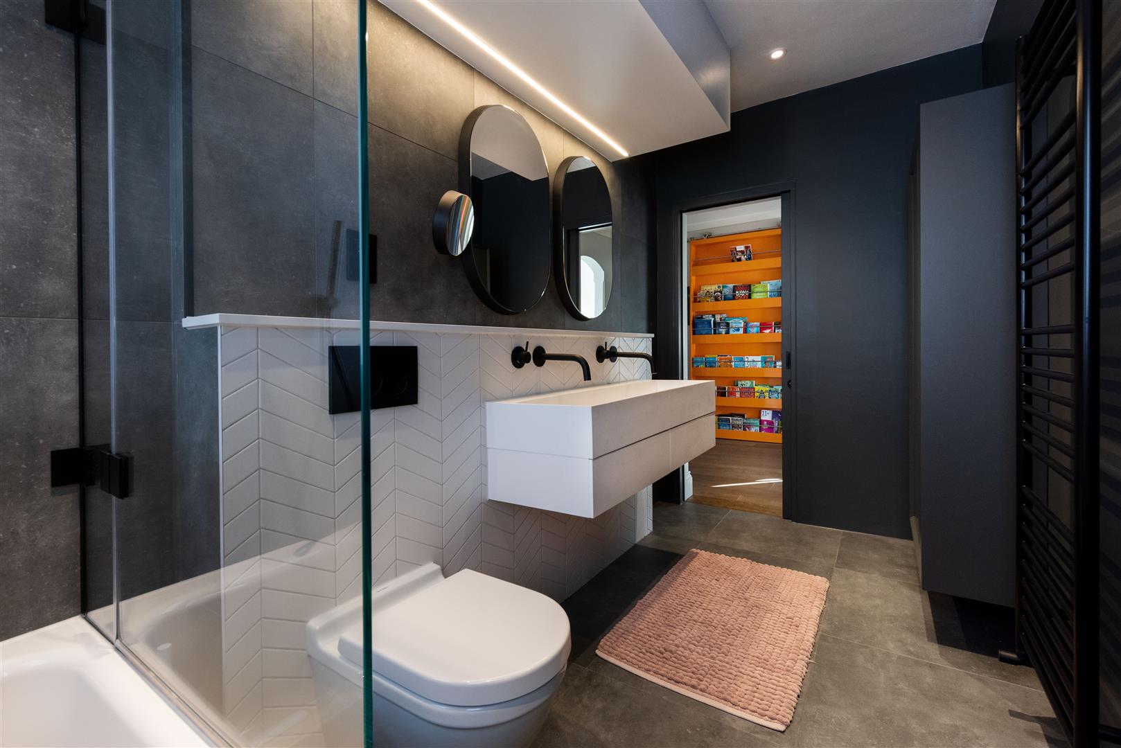 Park Drive Golders Hill Park NW11 7SN