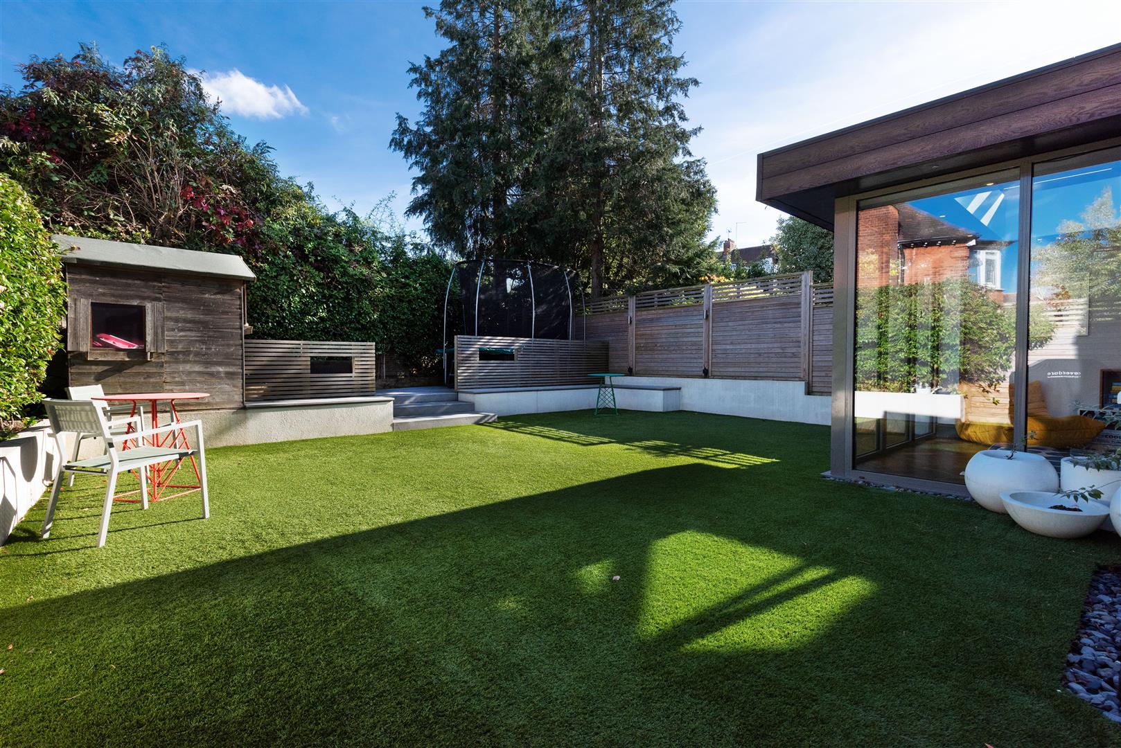 Park Drive Golders Hill Park NW11 7SN