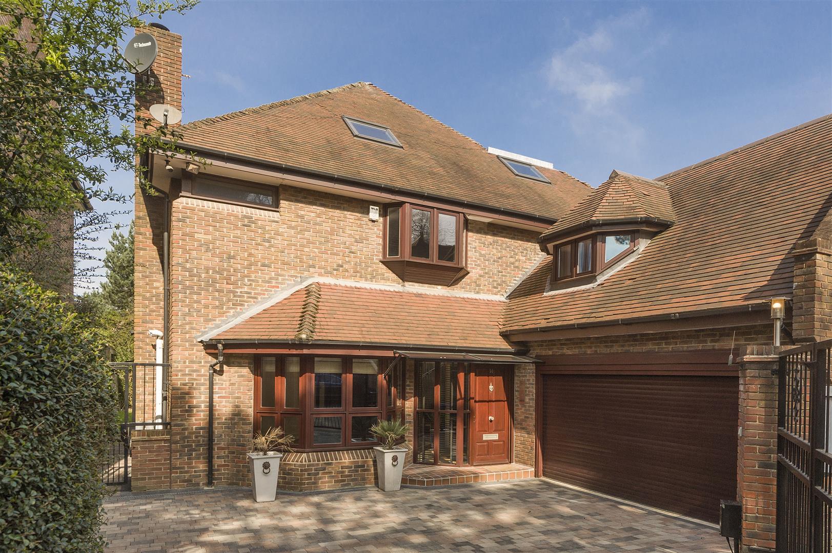 Westover Hill Hampstead NW3 7UH