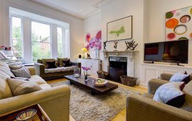 Lyndhurst Road Hampstead NW3 5PX