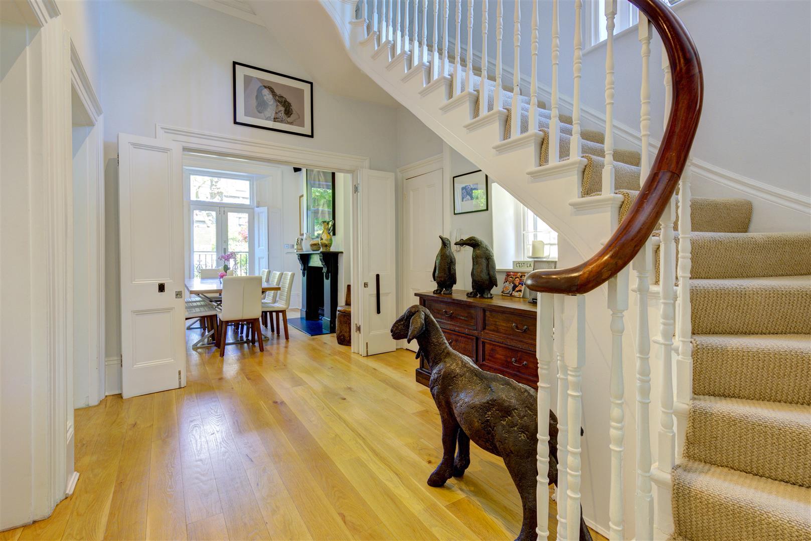 Lyndhurst Road Hampstead NW3 5PX