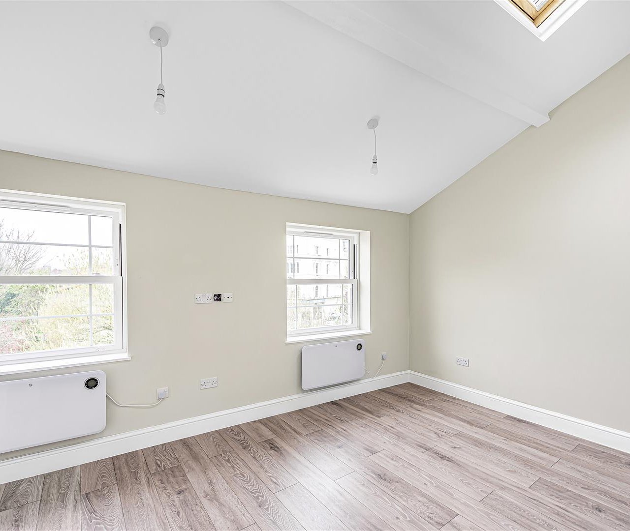 Belsize Terrace, Belsize Village, NW3 4AX