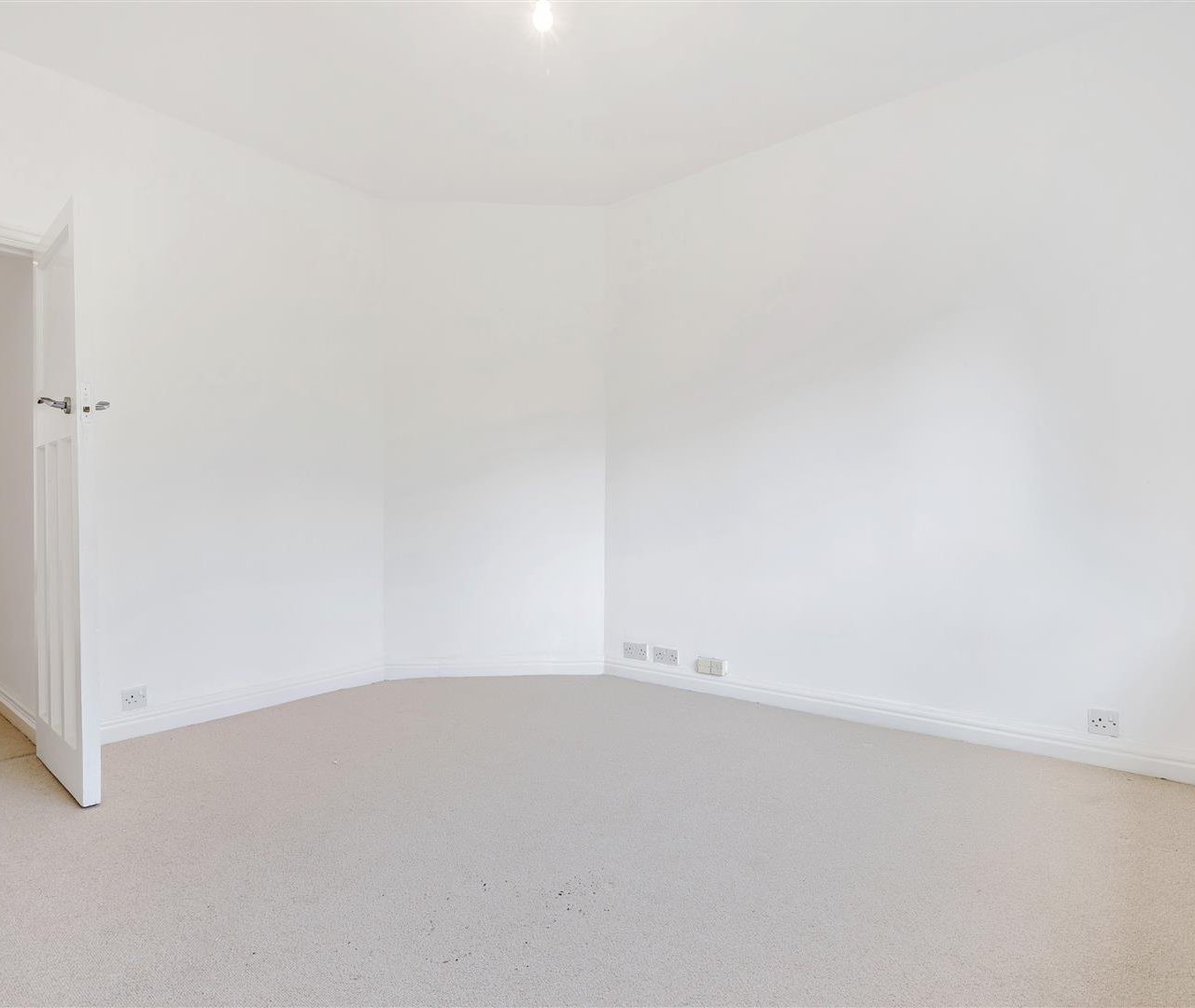 Dunstan Road, Golders Green, NW11 8AA