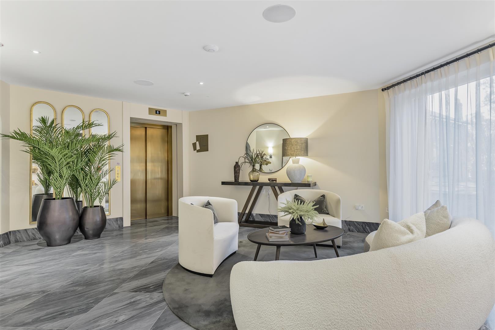 Fitzjohn’s Avenue Hampstead Village NW3 6PD