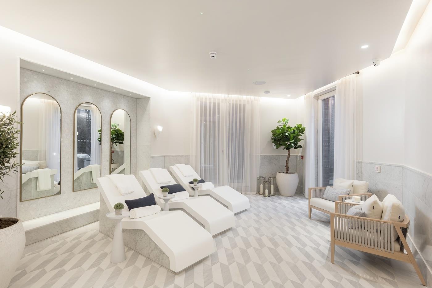 Fitzjohn’s Avenue Hampstead Village NW3 6PD