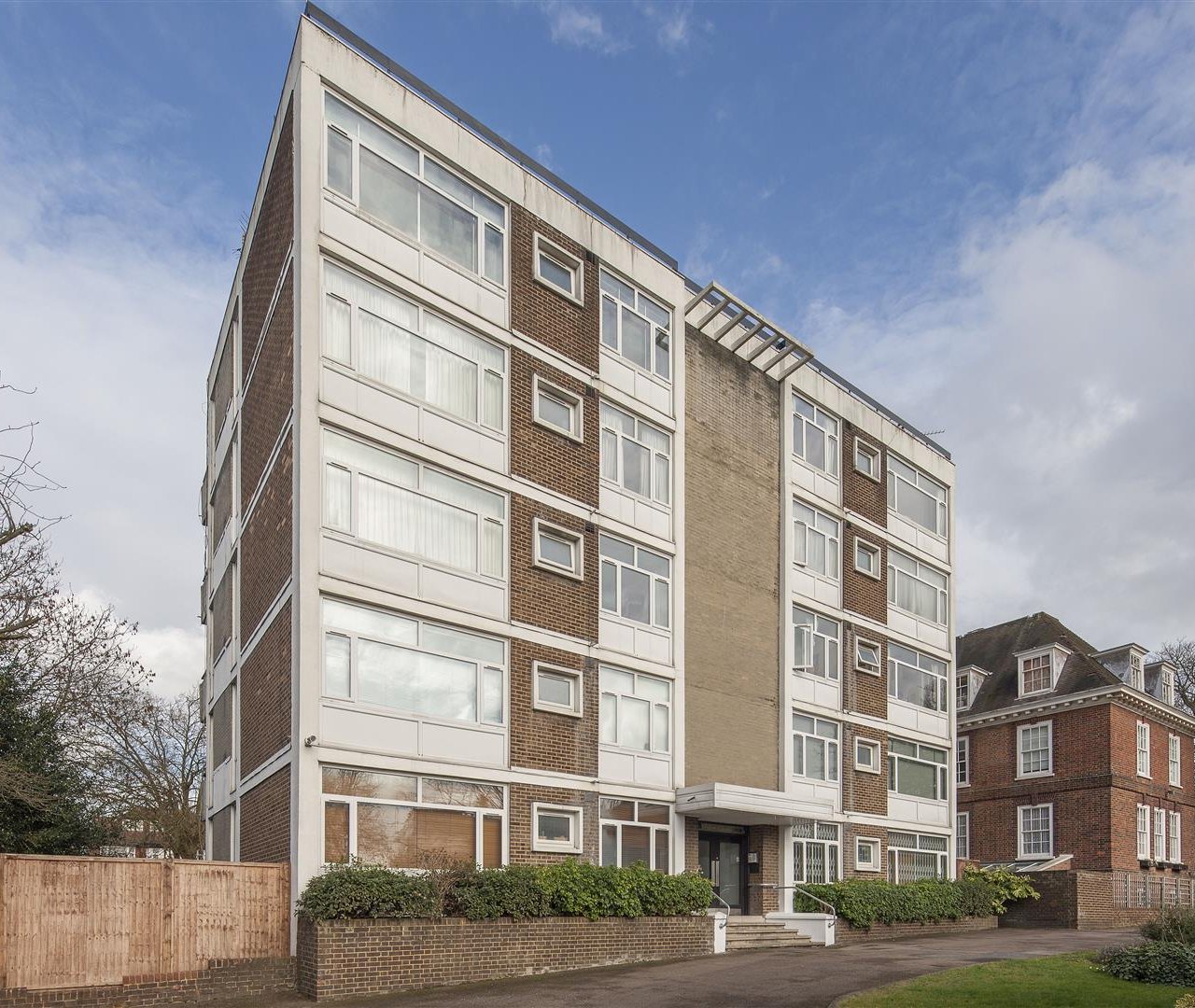 West Heath Avenue Golders Green NW11 7QU