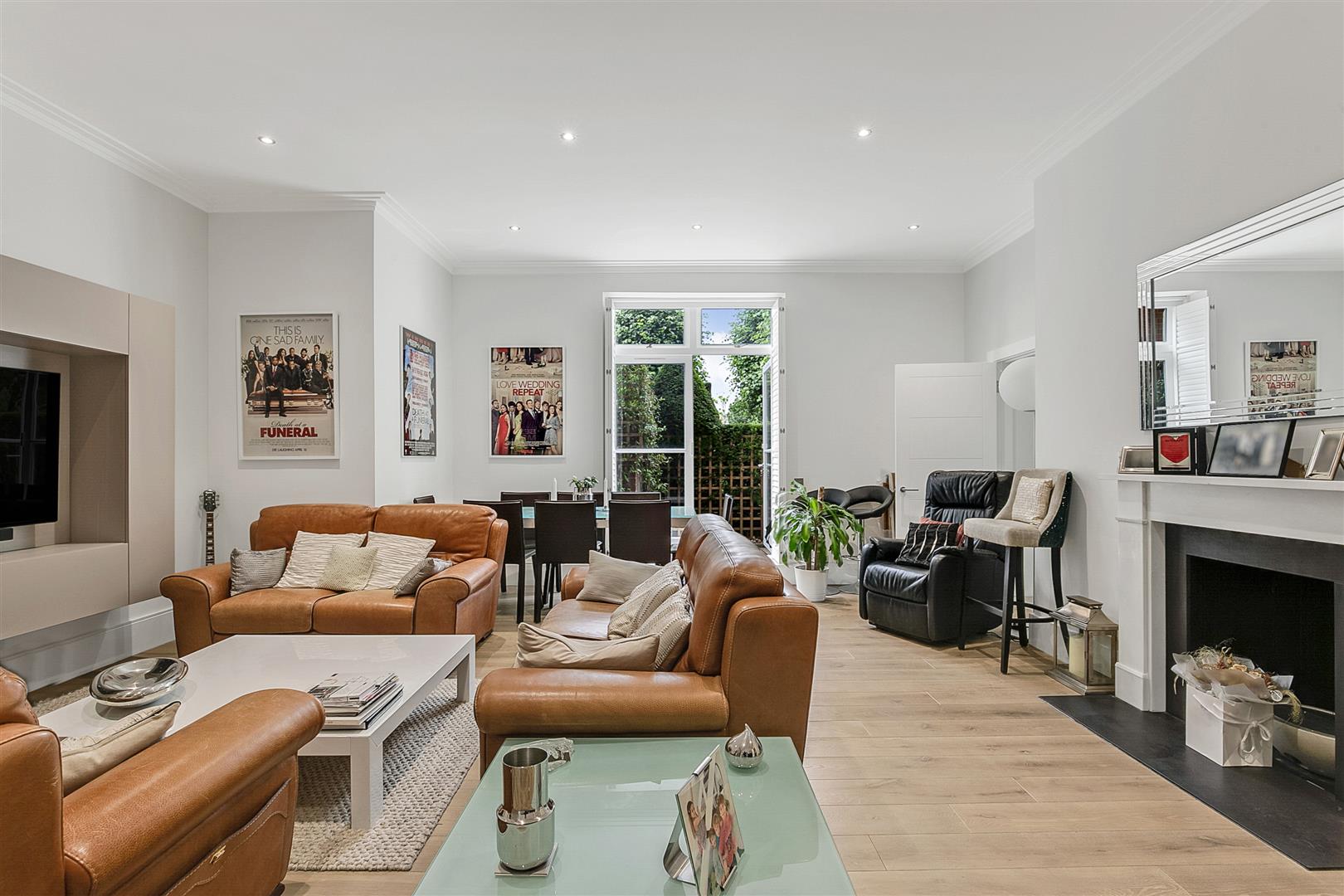 Frognal Rise Hampstead NW3 6PZ