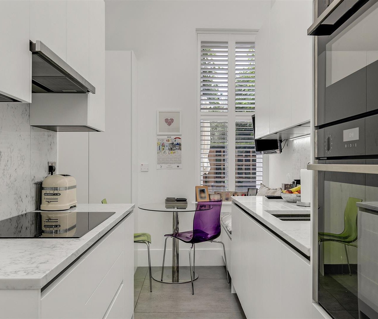 Frognal Rise Hampstead NW3 6PZ