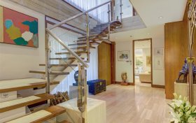 Elm Walk Hampstead NW3 7UP