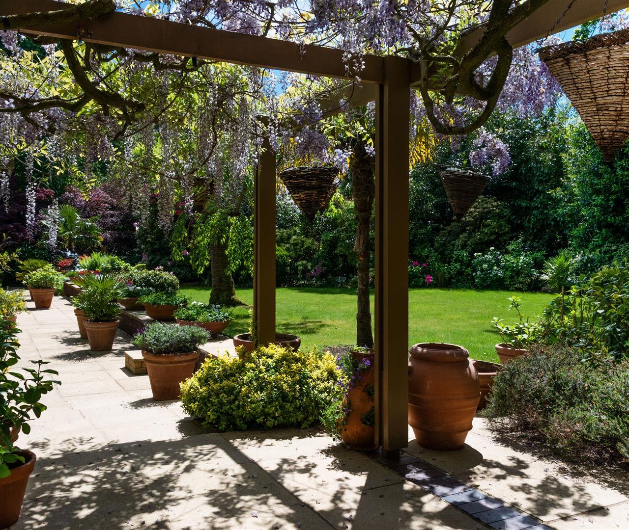 Elm Walk Hampstead NW3 7UP