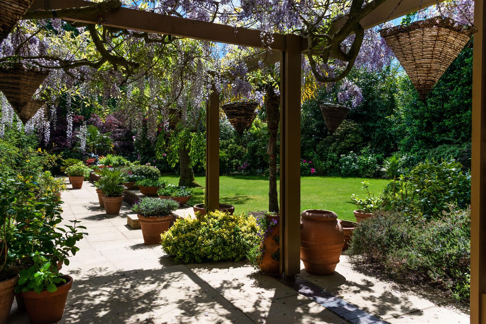 Elm Walk Hampstead NW3 7UP