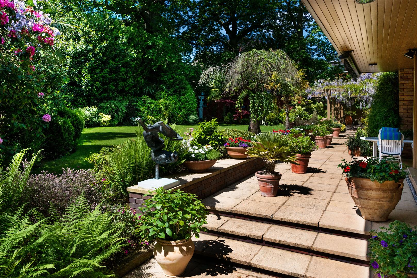 Elm Walk Hampstead NW3 7UP