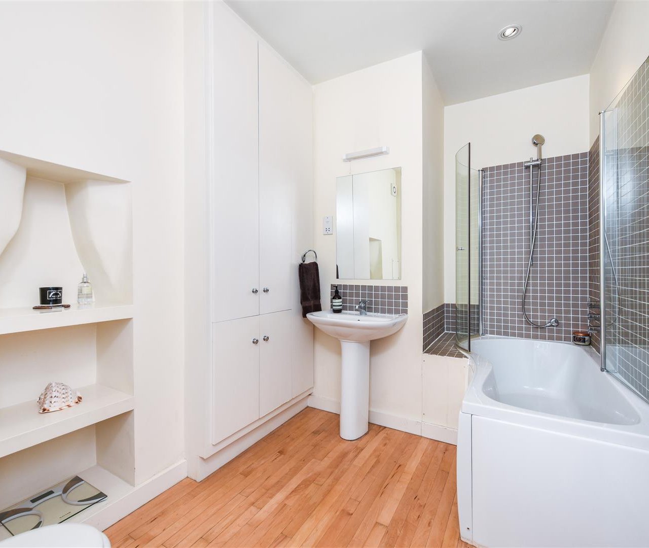 Ellerdale Road, Hampstead Village, NW3 6BB