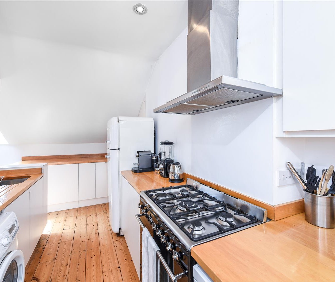 Ellerdale Road, Hampstead Village, NW3 6BB