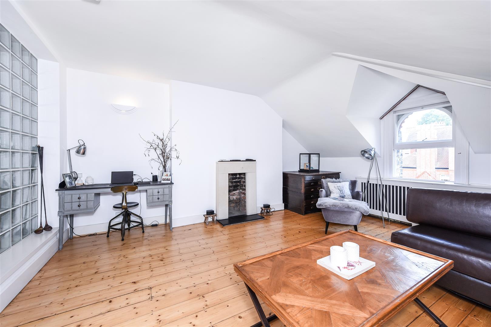 Ellerdale Road, Hampstead Village, NW3 6BB