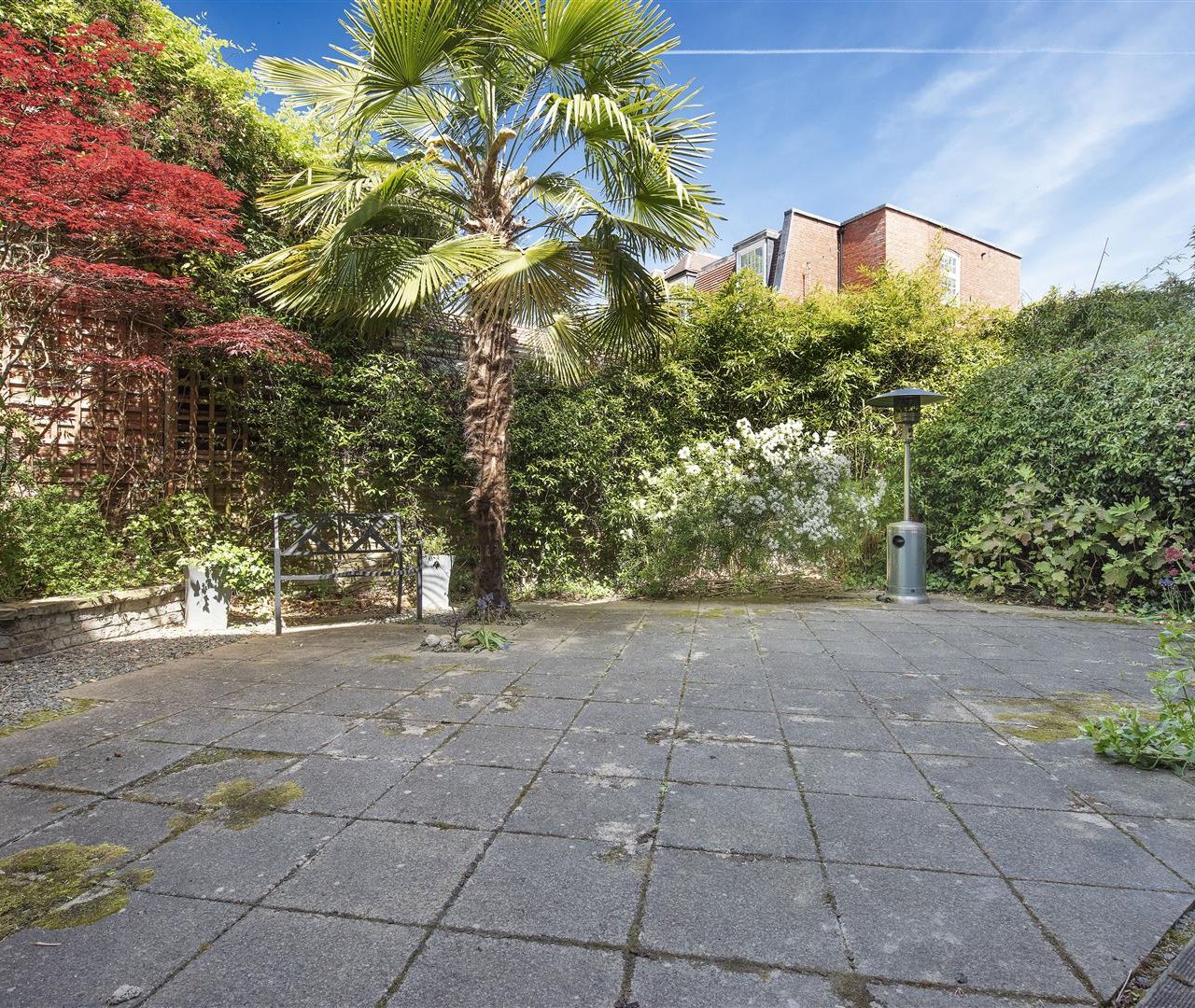 Frognal Close Hampstead NW3 6YB