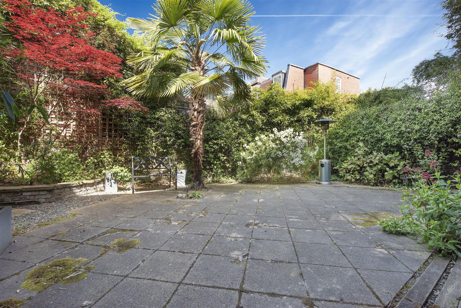 Frognal Close Hampstead NW3 6YB