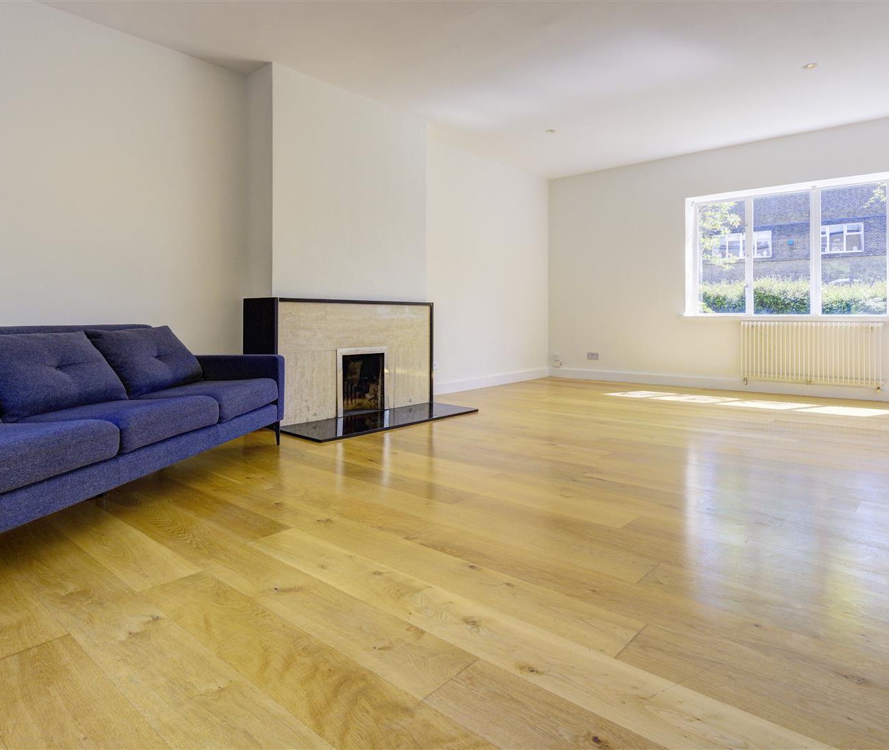 Frognal Close Hampstead NW3 6YB