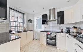 Prince Arthur Road Hampstead Village NW3 5UB