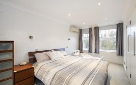 Fitzjohns Avenue, London, NW3 5NB