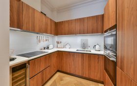 Kidderpore Avenue London NW3 7SU