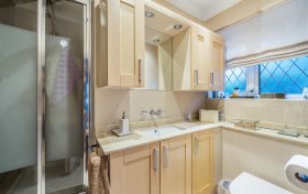 West Heath Road Hampstead NW3 7TT