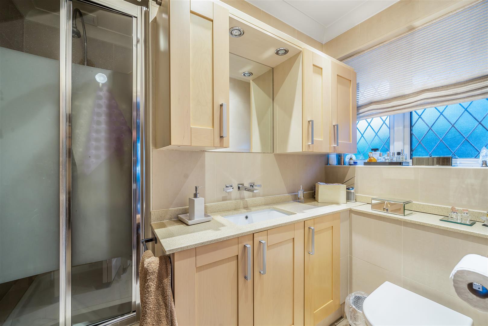 West Heath Road Hampstead NW3 7TT