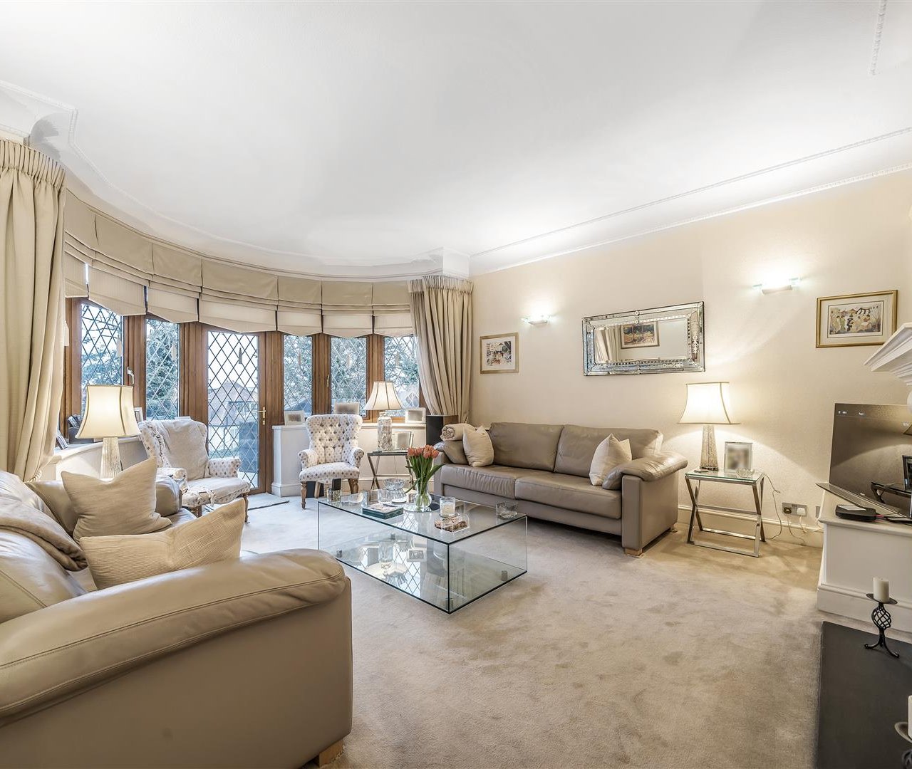 West Heath Road Hampstead NW3 7TT