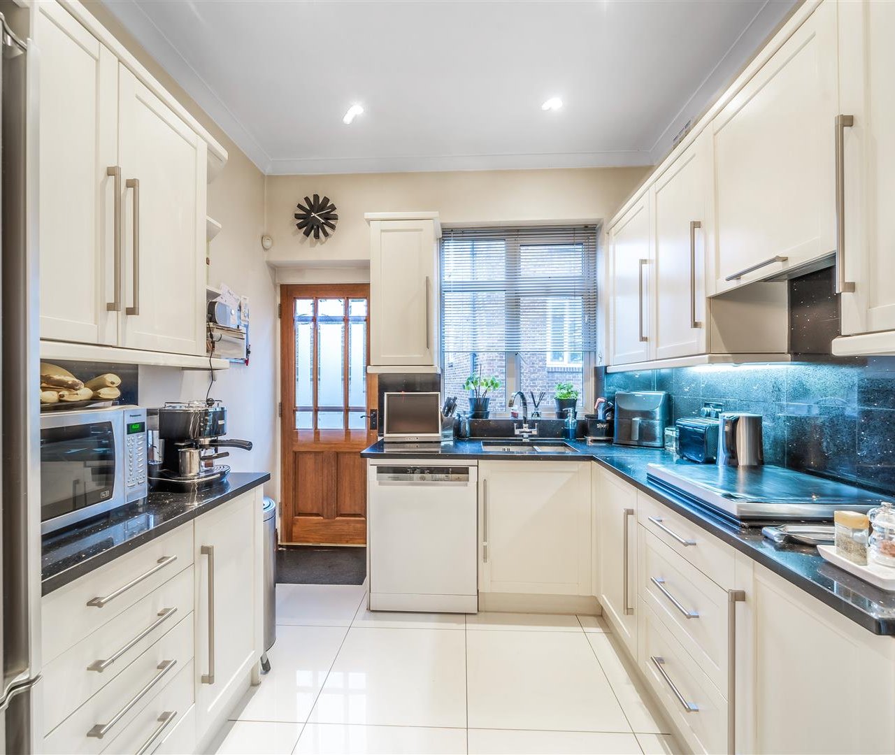 West Heath Road Hampstead NW3 7TT