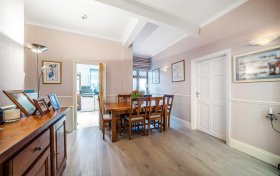 West Heath Road Hampstead NW3 7TT