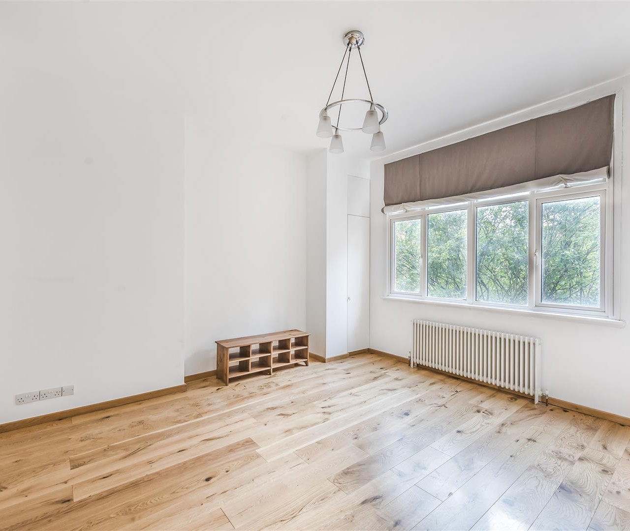 Hollycroft Avenue, Hampstead, NW3 7QL