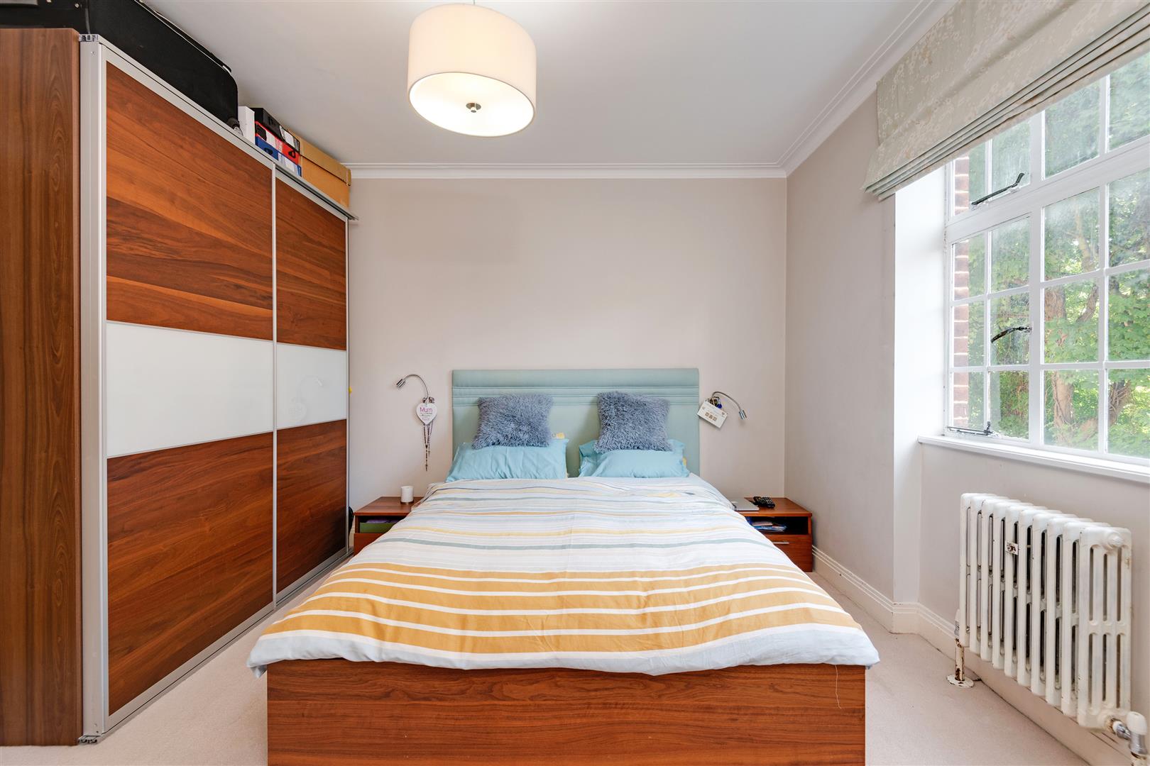 Frognal Lane Hampstead NW3 7DX