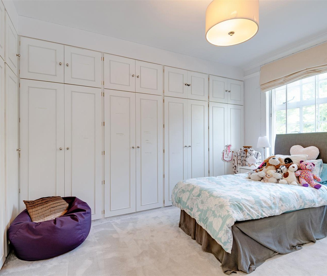 Frognal Lane Hampstead NW3 7DX