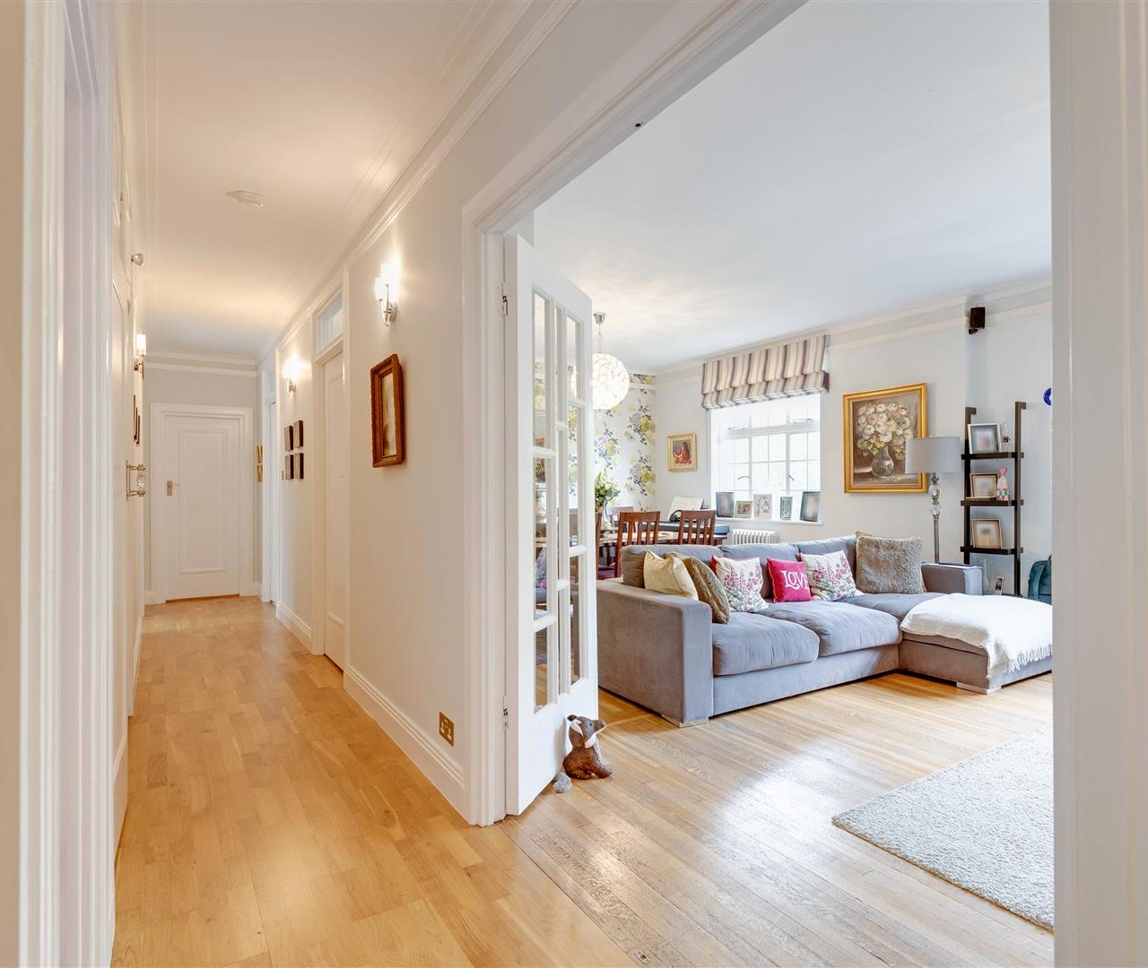 Frognal Lane Hampstead NW3 7DX