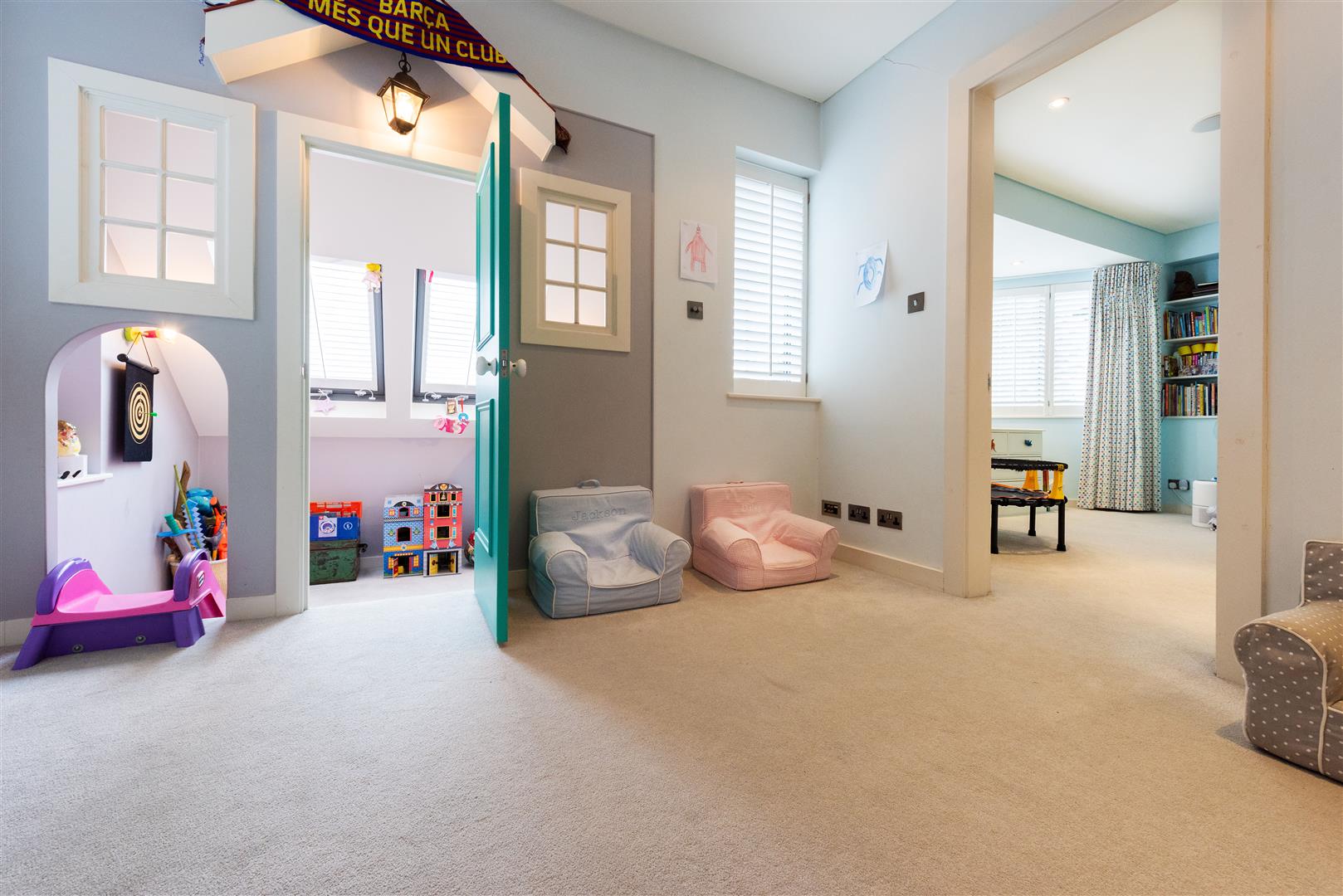 West Heath Drive Golders Hill Park NW11 7QH