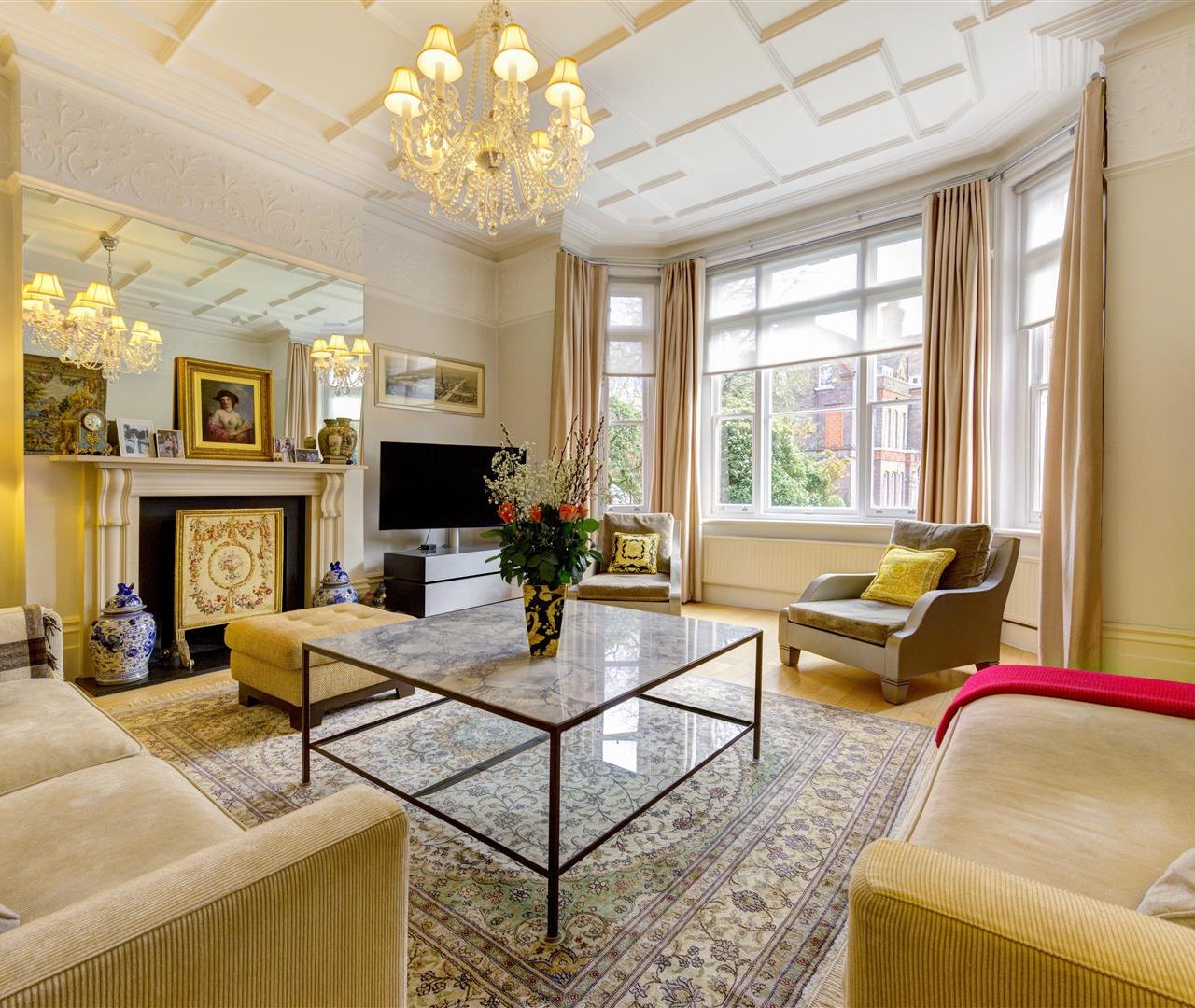 Frognal Lane Hampstead NW3 7DG