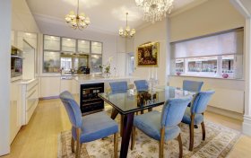 Frognal Lane Hampstead NW3 7DG