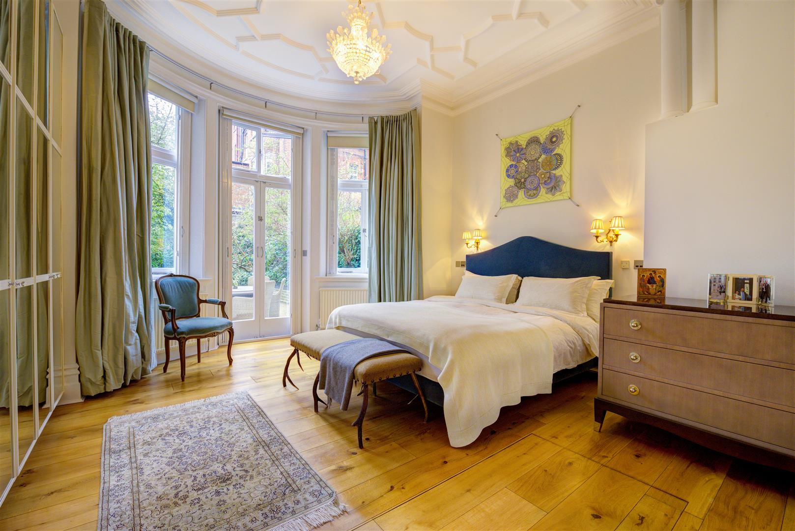 Frognal Lane Hampstead NW3 7DG