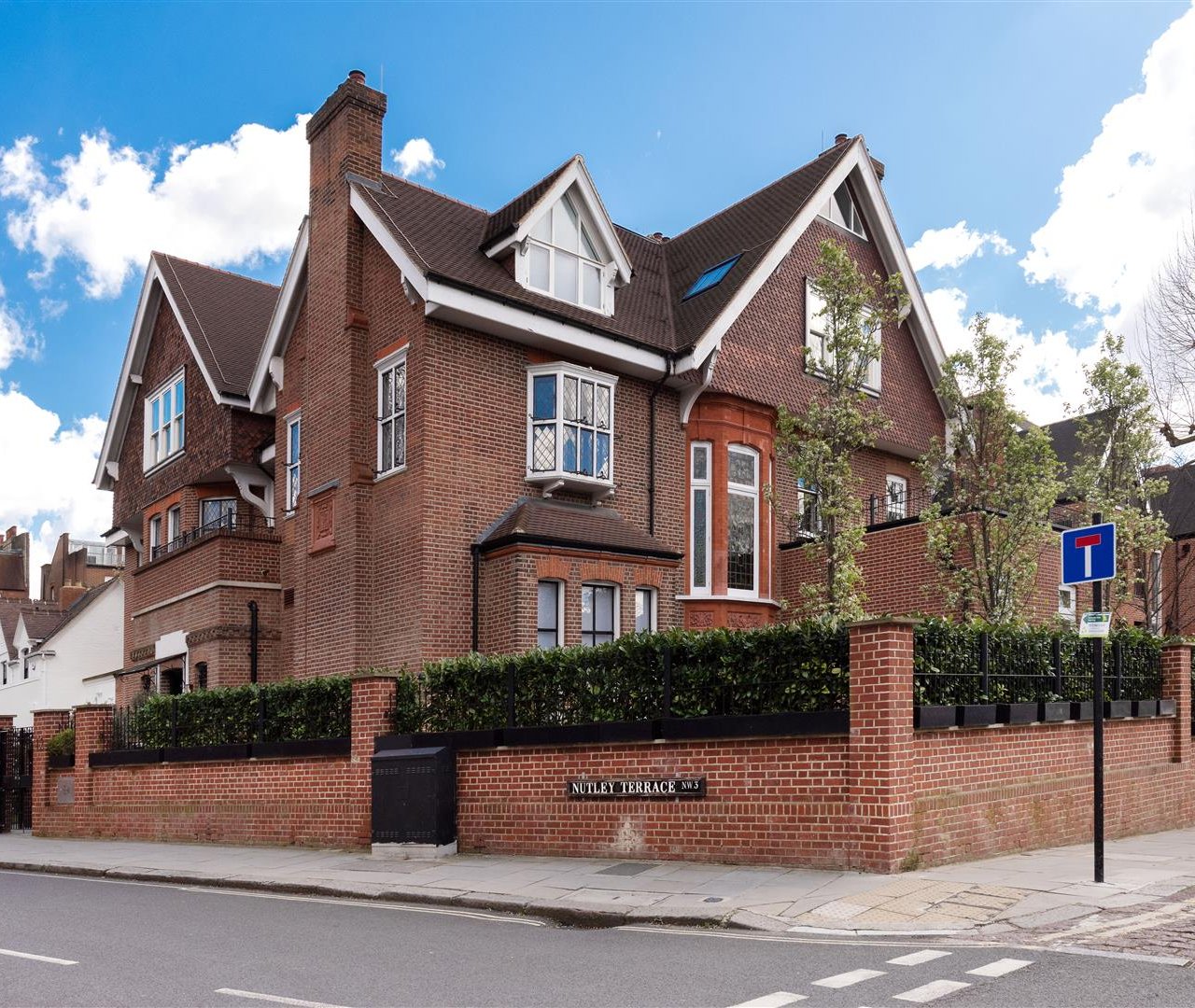 Penthouse Apartment, Nutley Terrace, Hampstead, NW3 5SB