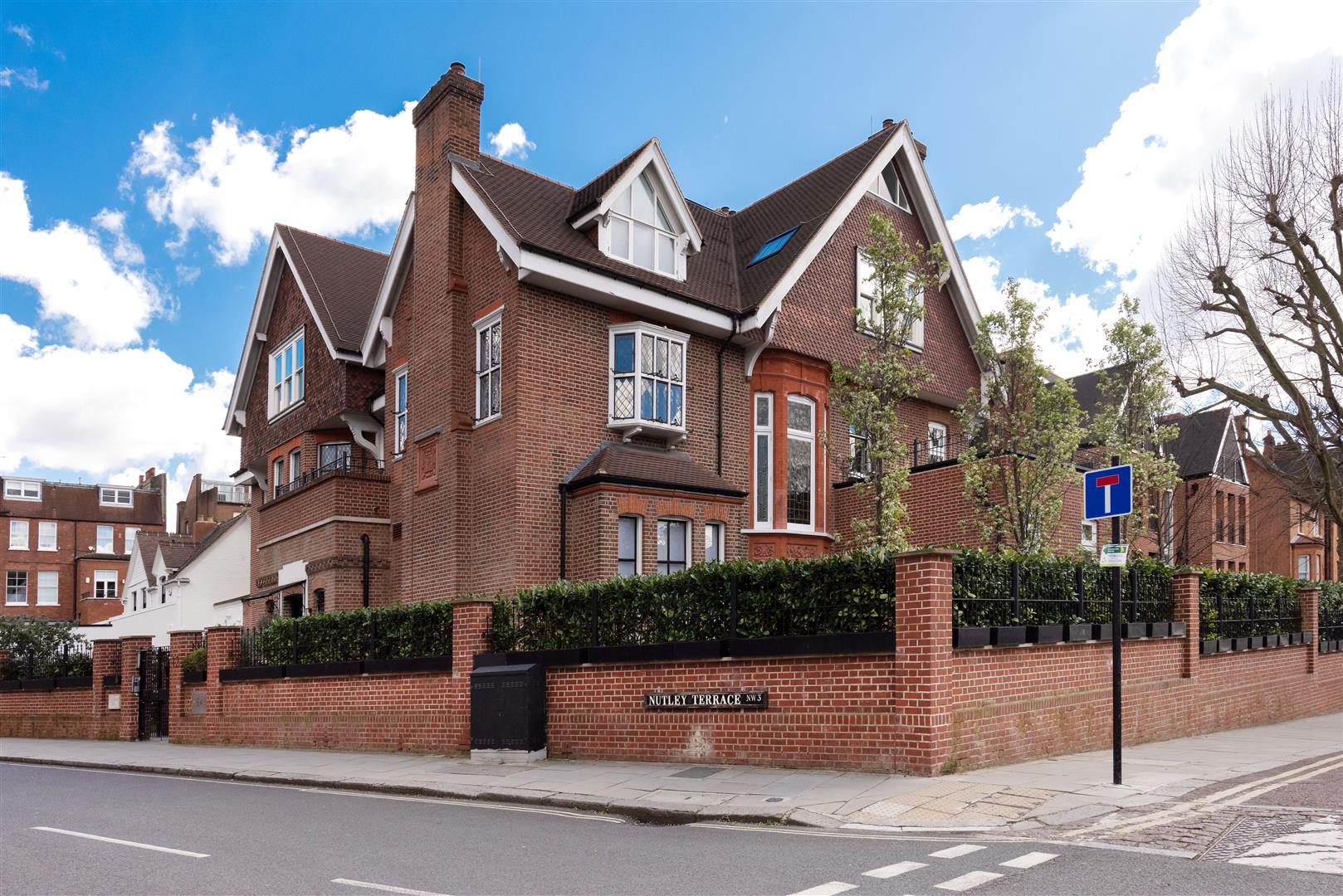 Penthouse Apartment, Nutley Terrace, Hampstead, NW3 5SB