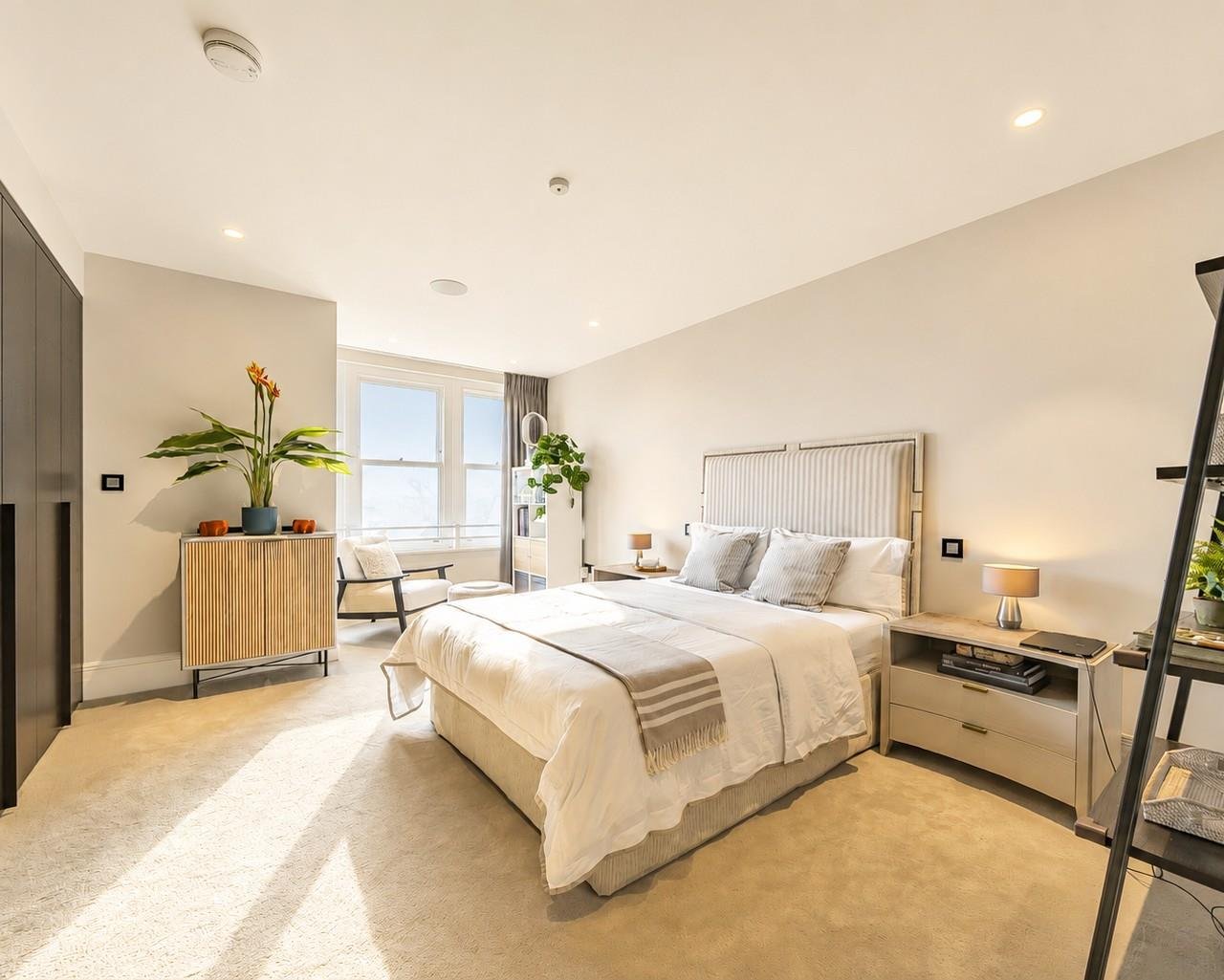 Penthouse Apartment, Nutley Terrace, Hampstead, NW3 5SB