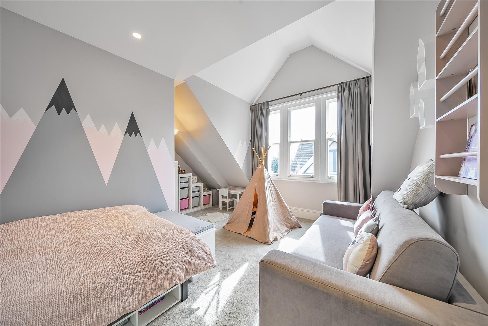 Penthouse Apartment, Nutley Terrace Hampstead NW3 5SB