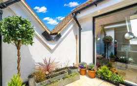 Penthouse Apartment, Nutley Terrace, Hampstead, NW3 5SB